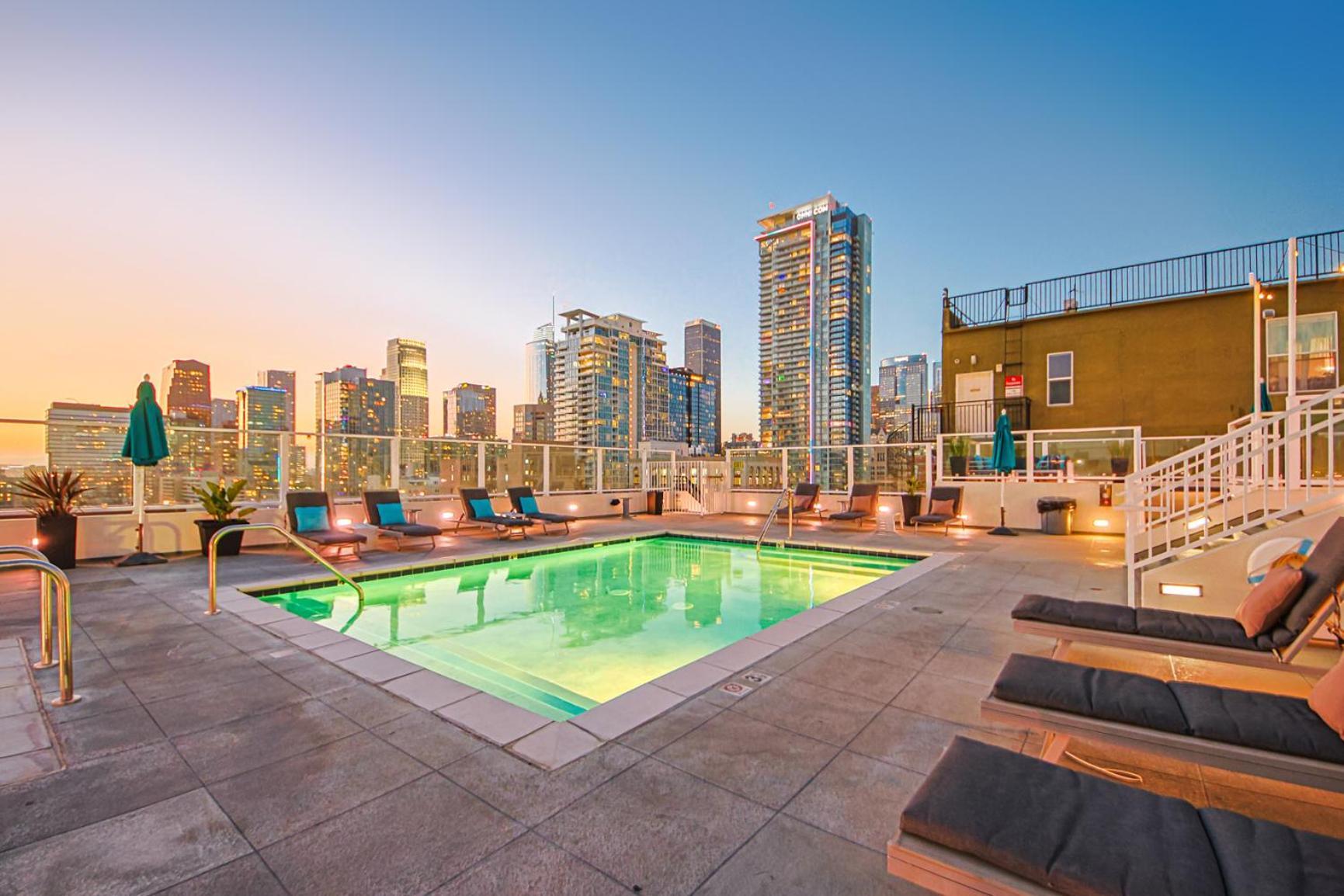 로스앤젤레스 Sunny & Spacious 2Bdr & 1Bth In Downtown La 아파트 외부 사진